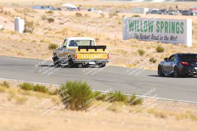 media/Oct-25-2025-West Coast Racing (Sat) [[9fdcbcd09c]]/Novice group/Turn 2/